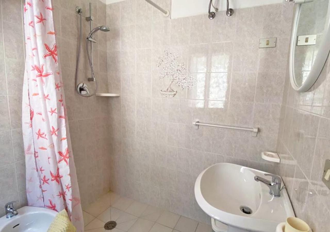 Residence Antonella Capoliveri  Extérieur photo